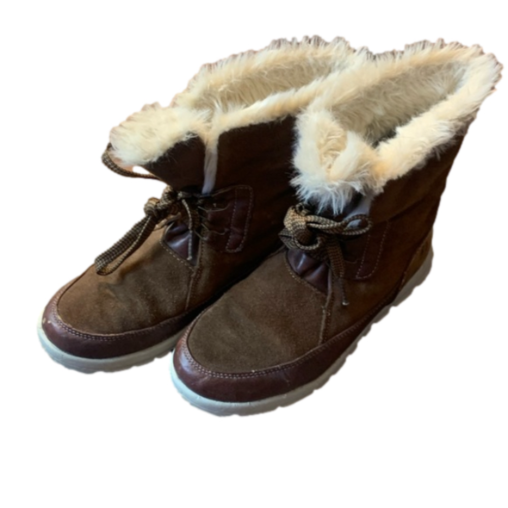 Boots - Leather and man made upper balance material with faux fur in box 32 - Picture 1 of 7
